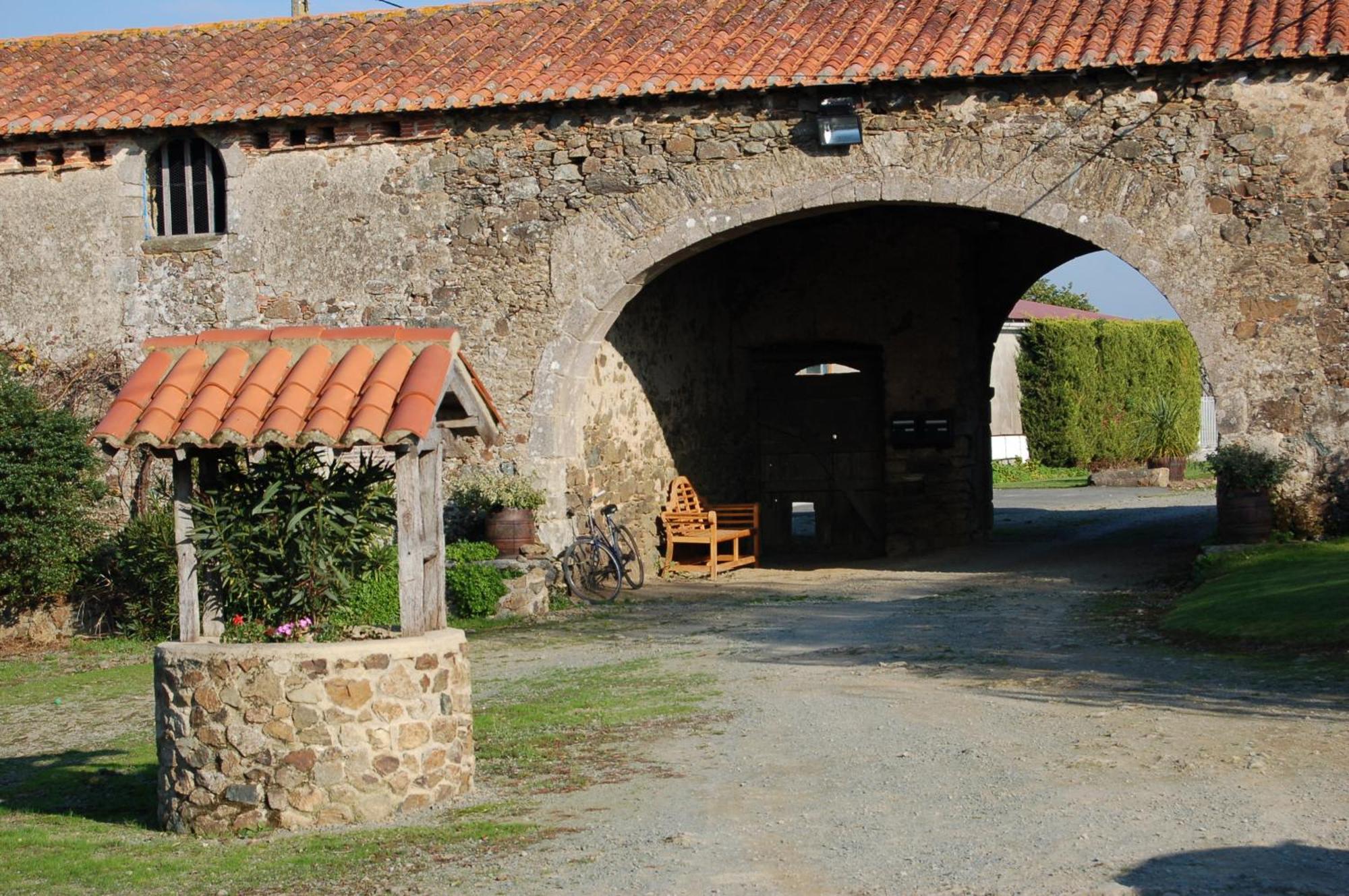 Chambre D'Hote Manoir De La Baudonniere Monsireigne Екстериор снимка