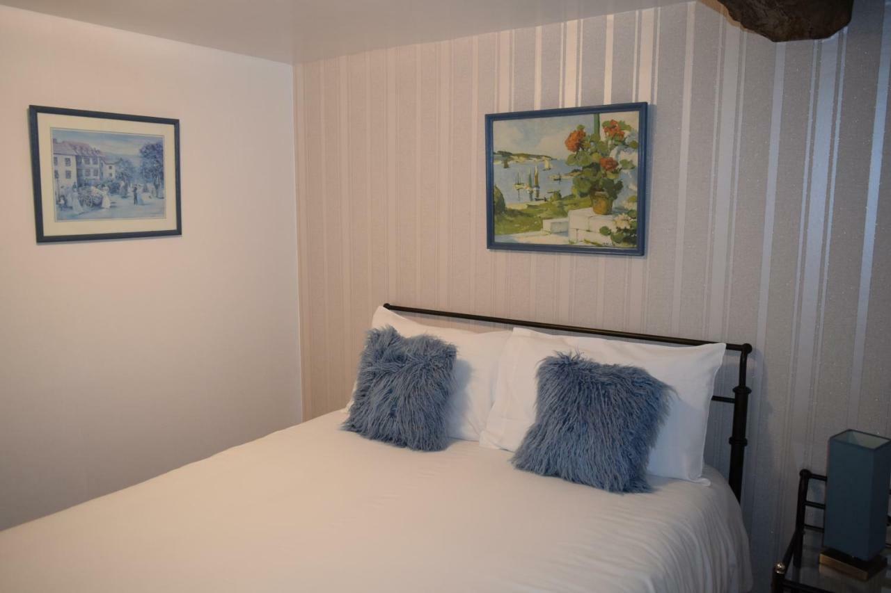 Chambre D'Hote Manoir De La Baudonniere Monsireigne Екстериор снимка
